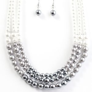 TWO TONED PEARL NECKLACE